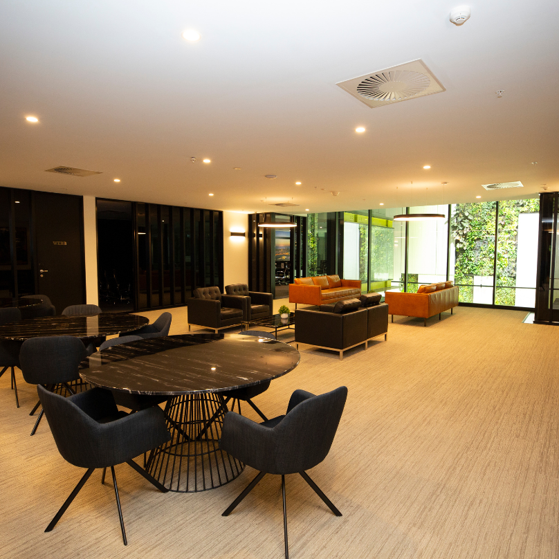 Figari Australia New Home in Melbourne expanded