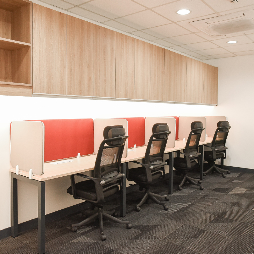 Private workstation for focused work